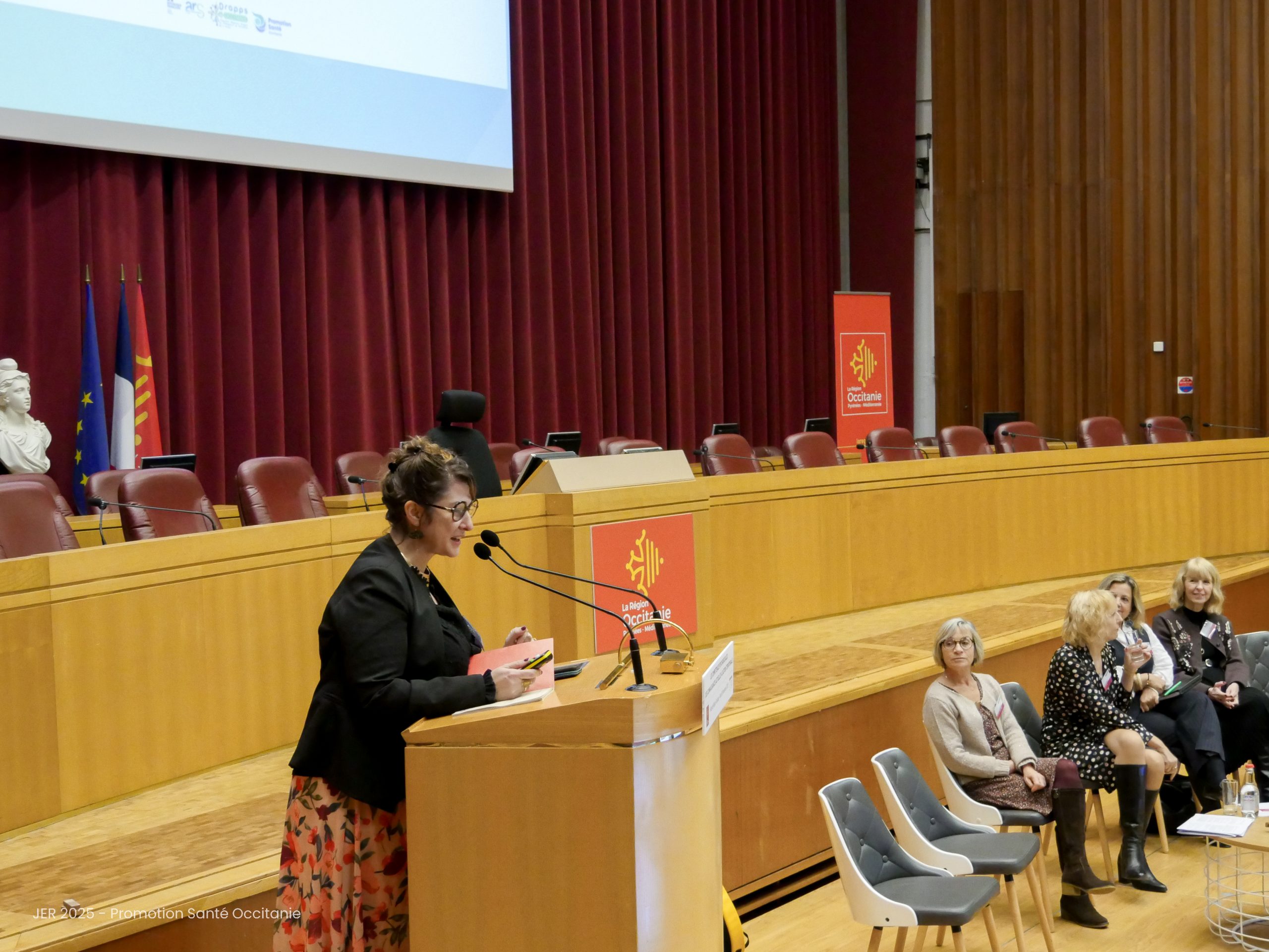 Laure Durand-Laville, Enseignante et formatrice, doctorante en sciences de l’éducation, Laboratoire Cultures, Éducation, Sociétés (LACES), Université de Bordeaux