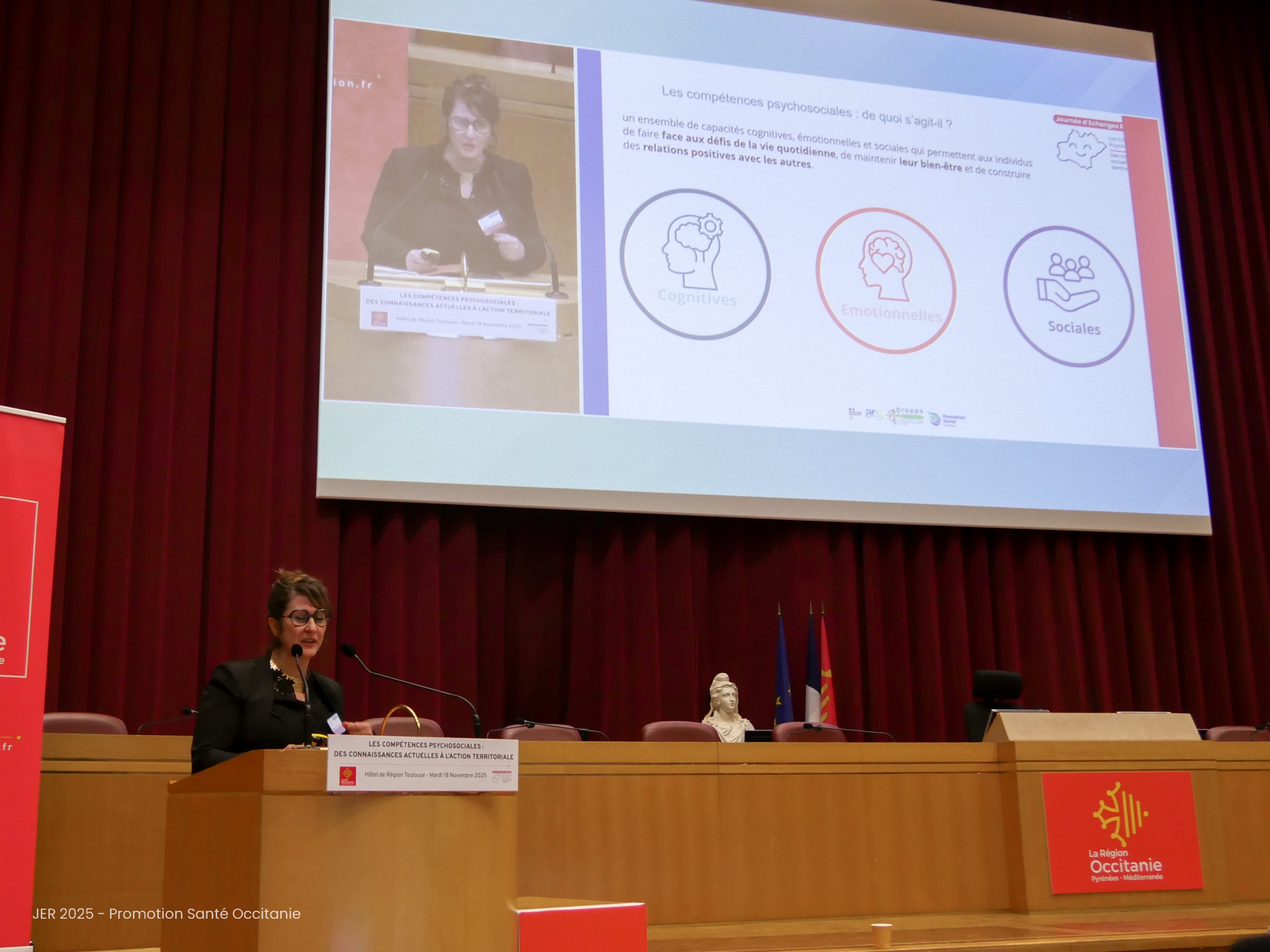 Laure Durand-Laville, Enseignante et formatrice, doctorante en sciences de l’éducation, Laboratoire Cultures, Éducation, Sociétés (LACES), Université de Bordeaux